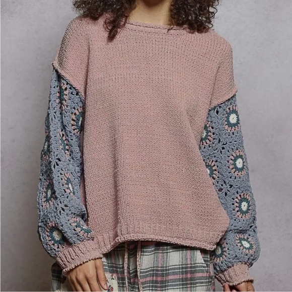 🎉SALE 🎉 POL Blue and Pink knit crotchet granny square sweater - Picture 1 of 2